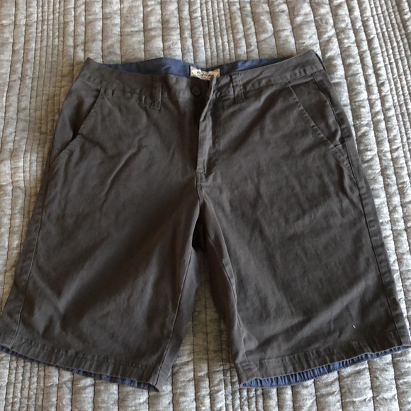 Flag and Anthem Mens shorts - W32 - dark gray. Like new - Picture 1 of 4